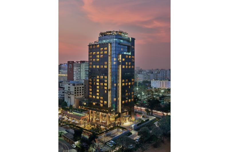 The Den, Bengaluru Hotell Eksteriør bilde
